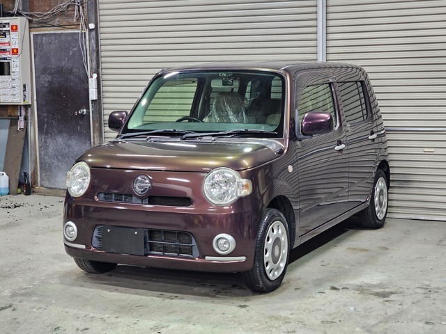 当店自慢の1台です。直接の現車確認、大歓迎です。ぜひ、一度見にご来店ください。（ご来店の際は事前のご予約をお願い致します！）