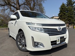 日産 エルグランド 3.5 350ハイウェイスター プレミアム 4WD アラウンドビューモニター　パワーシート