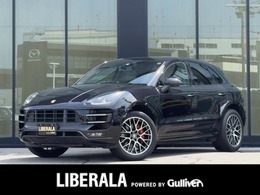 ポルシェ マカン ターボ PDK 4WD スポーツクロノPKG サンルーフ 黒革シート