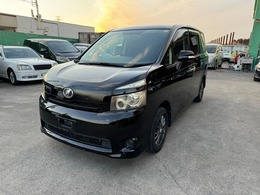 トヨタ ヴォクシー 2.0 X Lエディション 