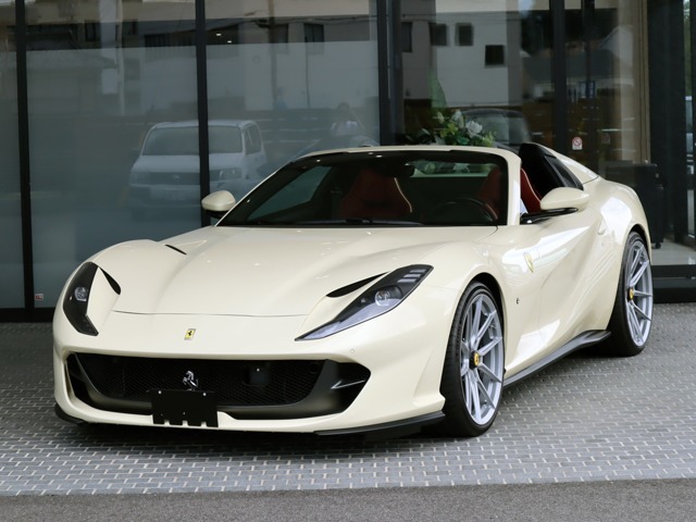 ◆2022y Ferrari 812GTS メーカーオプション5,147,200- 入庫致しました