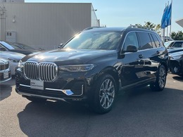 BMW X7 xドライブ40d デザイン ピュア エクセレンス ディーゼルターボ 4WD 本革シート　全周囲カメラ　サンルーフ