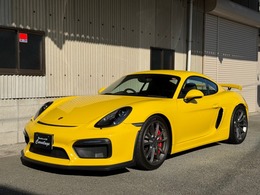 ポルシェ ケイマン GT4 