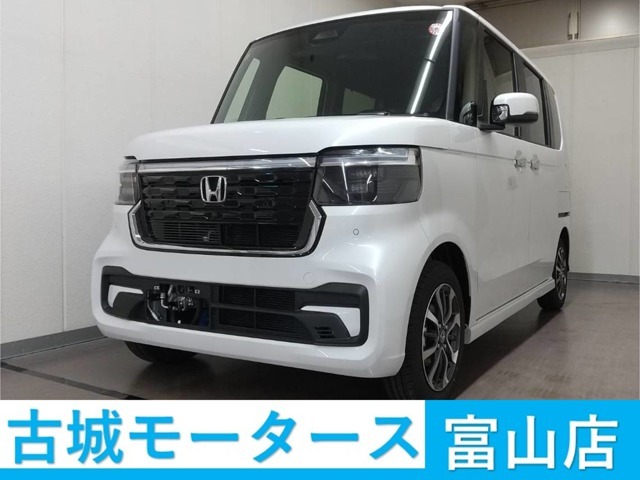 アフターサービスもお任せ下さい！！ 自社整備工場を完備しております！！ 国土交通省指定整備工場なので車検も最短45分で終わります♪