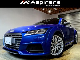 アウディ TTSクーペ 2.0 4WD アシスタンスPKG/バーチャルコックピット