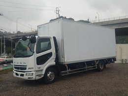 三菱ふそう ファイター 4.8 ベースグレード　箱車　リフト付き　6速マ
