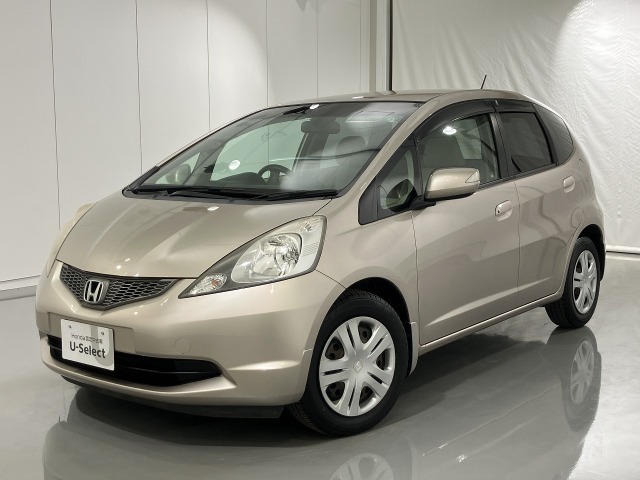 定期点検パック『まかせチャオ』加入車両でした。　半年ごとの点検、エンジンオイル交換を当社で実施済みです。　定期的にメンテナンスされていますから安心ですね。　ワンオーナー車です。
