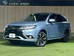 三菱 アウトランダーPHEV 2.0 G セーフティパッケージ 4WD SDナビ/全周囲/追従クルコン/HIDヘッド