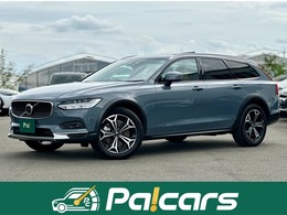 ボルボ V90クロスカントリー アルティメット B5 AWD 4WD サンルーフ・レザーシート・純正ナビ