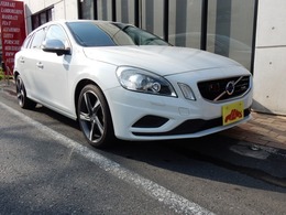 ボルボ V60 T4 Rデザイン 