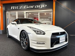 日産 GT-R 3.8 ブラックエディション 4WD 1オーナー車禁煙車稲妻ライト専用レカロS