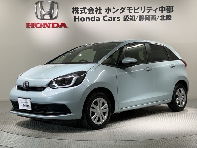 全国納車可 第三者機関証明書付 Honda SENSING 新車保証 試乗禁煙車 純正ナビ フルセグ Rカメラ マルチビュ- BTオ-ディオ ETC LEDライト装備のフィットe:HEV ホーム入庫！