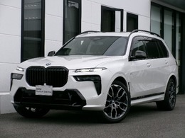 BMW X7 xドライブ40d Mスポーツ ディーゼルターボ 4WD 22AW スカイラウンジ タルトゥーフォ革 7人
