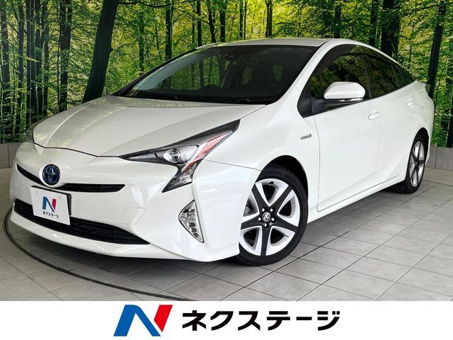 禁煙車　衝突軽減装置　純正9型ナビ　バックカメラ