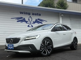 ボルボ V40クロスカントリー T5 AWD モメンタム 4WD 18AW　地デジ　衝突警告　ACC
