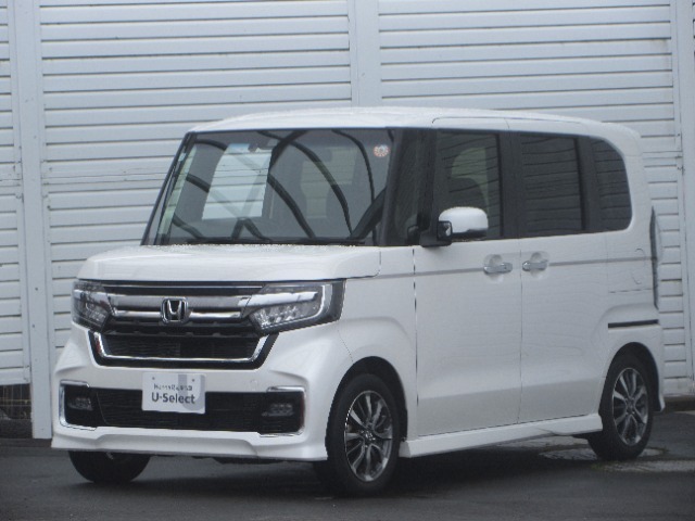 ご覧いただきありがとうございます。HondaCars静岡ユーセレクト御殿場店です。どんな事でも構いません。お気になりましたら何なりとお問合せ下さい。スタッフ一同おまちしております。