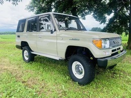 トヨタ ランドクルーザープラド 3.0 SXワイド ディーゼルターボ 4WD 