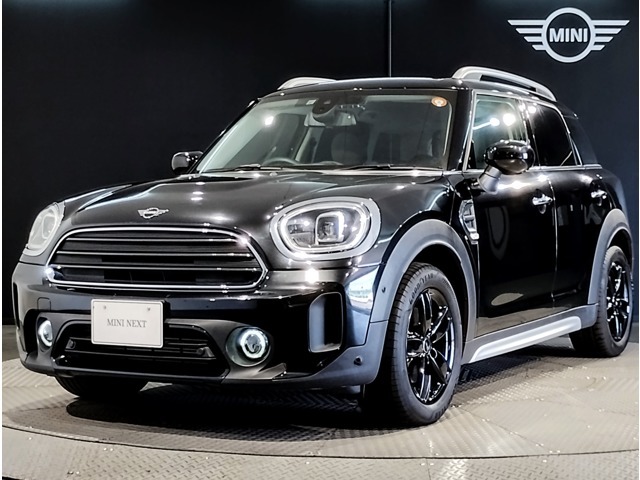 ☆MINI　クロスオーバー専門店☆！クロスオーバーを買うなら箕面店です！！クロスオーバーをご検討頂く際は一度箕面店にご相談下さい！