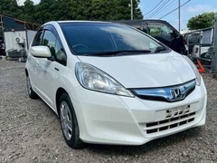 ホンダ フィットハイブリッド の中古車 1.3 千葉県印西市 14.9万円