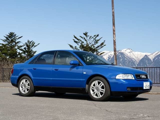 2001年モデルの A4 1.8T クワトロ　5MT が入庫しました！