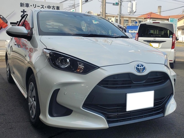 ☆低走行距離♪R3年式ヤリスハイブリッド☆入荷しました！