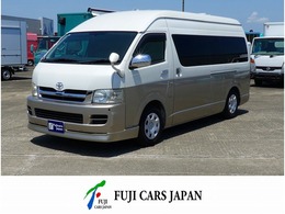 トヨタ ハイエース 2.7 グランドキャビン 4WD 
