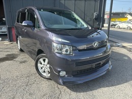 トヨタ ヴォクシー 2.0 Z 禁煙車　ETC