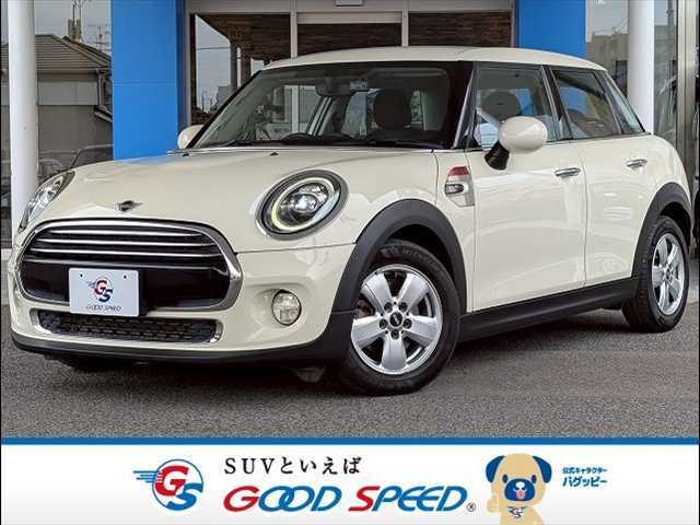 H30年式MINI入ワンヴィクトリア庫！希少なペッパーホワイト！お問い合わせは、052-773-4092【田附】まで！　純正HDDナビ　バックカメラ　ETC　アイドリングストップ　横滑り防止装置　純正15インチアルミホイール