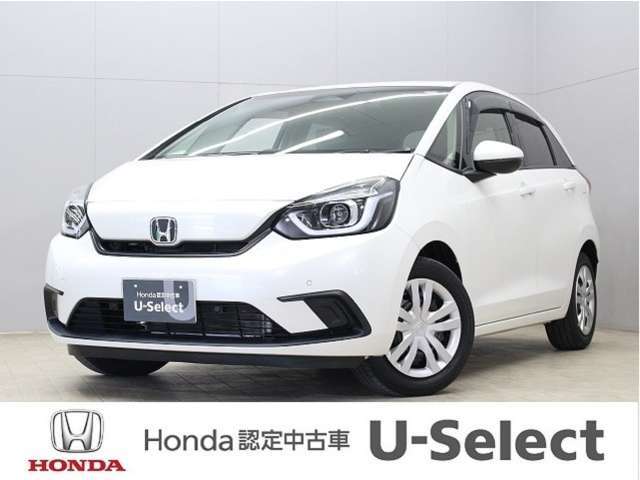 初度登録：令和03年02月　車検満了：令和08年02月まで　走行距離：23,560km　グレード：ホーム　ボディカラー：プラチナホワイトパール