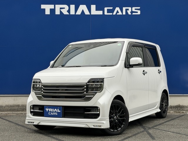 純正ナビ・フルセグ・バックモニター・ETC・Bluetooth・DVD再生・ハーフレザーシート・無限エアロ・純正アルミホイール・スマートキー