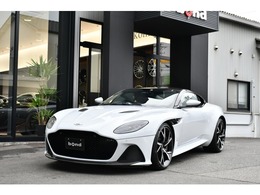 アストンマーティン DBSスーパーレッジェーラ 5.2 カーボンインテリア　カーボンエクステリア