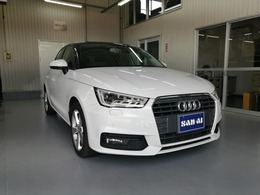 アウディ A1スポーツバック 1.0 TFSI 5ドアツートン 純正ドラレコ TV・ナビ