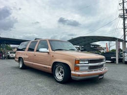 シボレー サバーバン LT　1996年モデル ローダウン　アルミ　マフラー　革シートリ