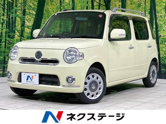 スマートキー　オートエアコン　CD再生　地デジ　フォグライト　AUX