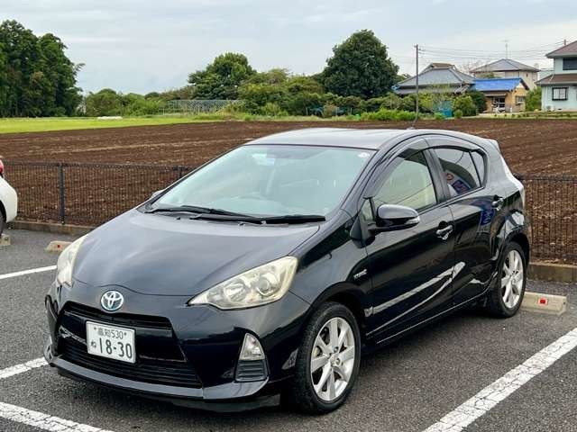 当店のお車をご覧いただき、誠にありがとうございます！当店は安さに自信を持っています。