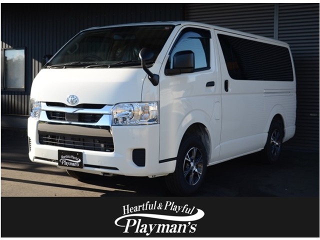 R7年式　ハイエースバン　DX　GLパッケージ（ディーゼル・4WD）入庫致しました！滅多に入庫しない希少な車両ですので、是非一度実際に車両をご覧頂けますと幸いでございます♪