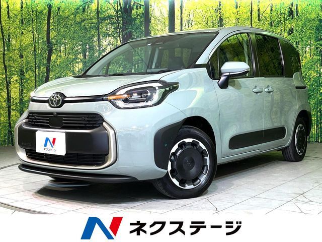 4WD　両側電動ドア　後席モニター　全周囲カメラ　衝突被害軽減　レーダー