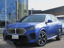 BMW iX2 xドライブ30 Mスポーツ 4WD パノラマガラスサンルーフ20AW禁煙デモカー