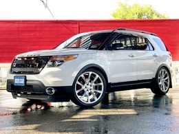 フォード エクスプローラー XLT エコブースト FORDグリル・WALD22AW・車高調マフラー