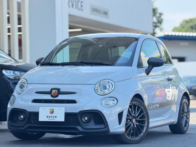 アバルト 595 コンペティツィオーネ 2022年 1.5万キロ (東京都
