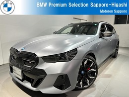 BMW i5ツーリング M60 xドライブ 4WD 弊社デモカー　セレクトパッケージ　BMWInd