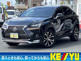 レクサス NX 200t Fスポーツ 4WD 禁煙車　サンルーフ　電動リアゲート
