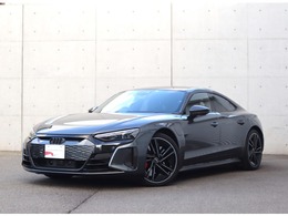 アウディ RS e-tron GT 4WD カーボンP・セラミックB・RSデザイン