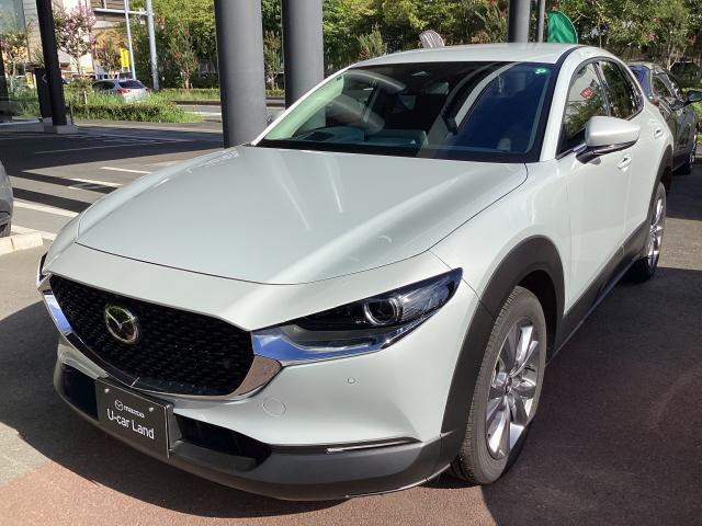 人気色セラミックメタリックCX-30入荷です。