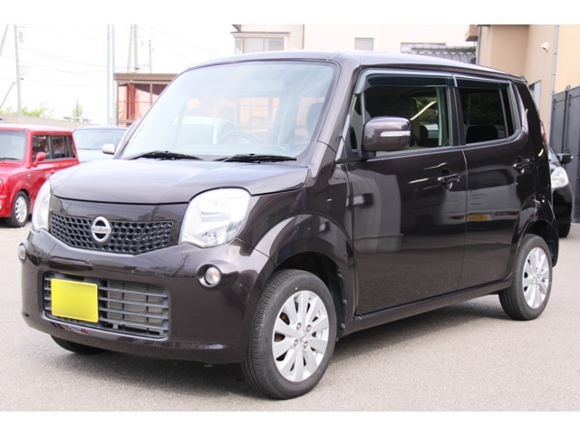 きれいめな低走行4WD車が入庫致しました♪