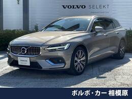 ボルボ V60 B5 インスクリプション 認定中古車　ナッパレザーシート　禁煙車