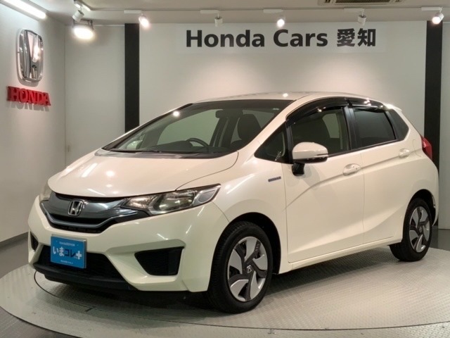 全国納車可 第三者機関証明書付 いまコレ＋新品マット付 1年保証 ナビVXM-152VFi フルセグ CD録音 BTオ-ディオ DVD ETC VSA装備のフィットハイブリッド Fパッケージ入庫！
