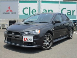 三菱 ランサーエボリューション 2.0 GSR X プレミアム 4WD リヤスポイラーレス