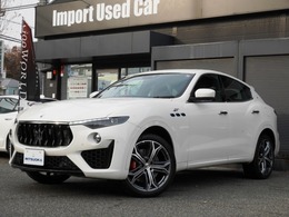 マセラティ レヴァンテ GT ハイブリッド 4WD 赤革 サンR スポーツp 360カメラ カーボンP
