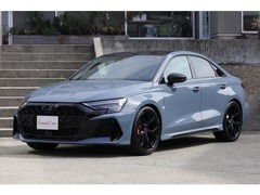 RS3セダン
